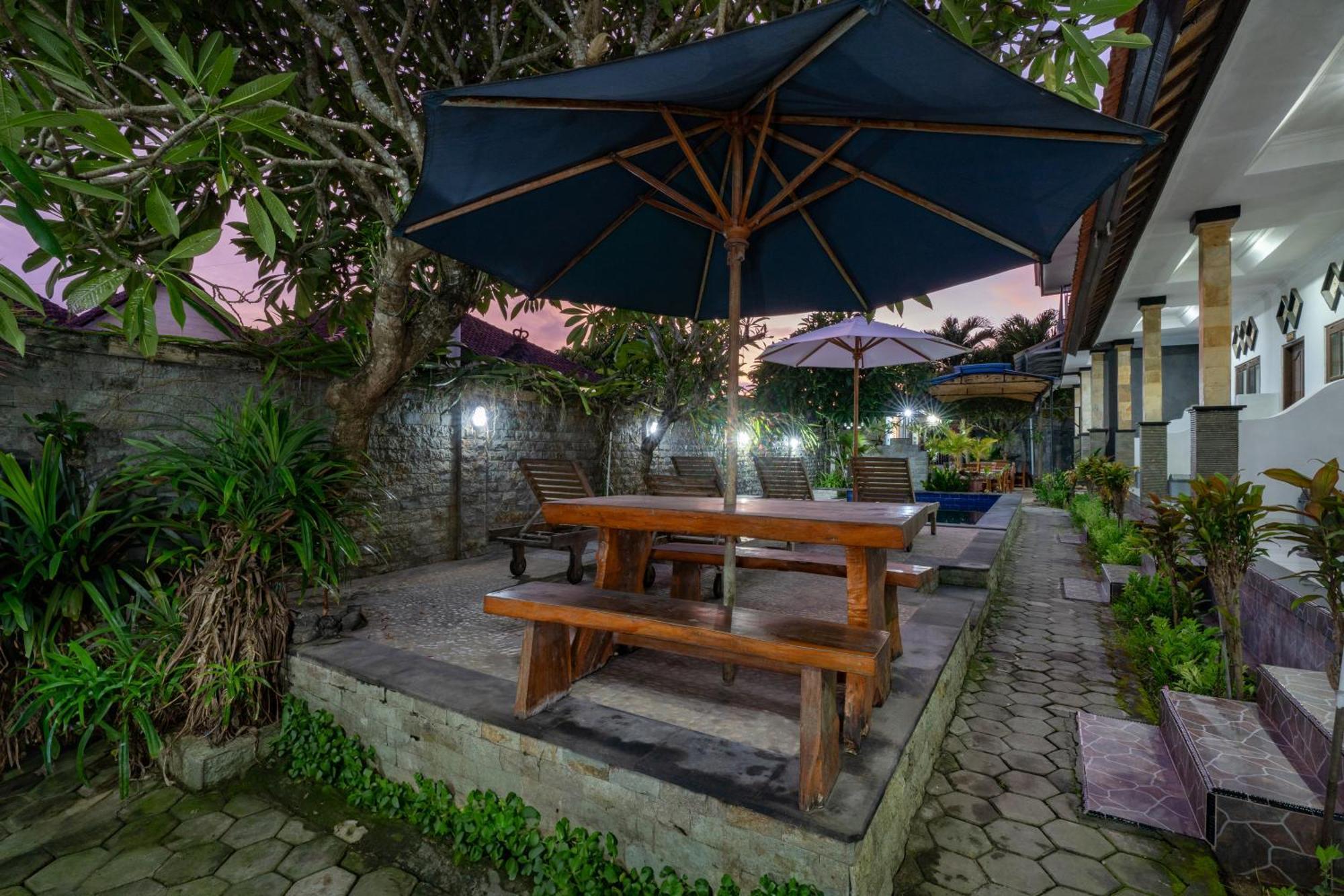 Widia Homestay Nusa Lembongan Ngoại thất bức ảnh